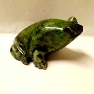 Vintage Sculptured Bullfrog Soapstone, Marble, Serpentine, Figurine Amphibian